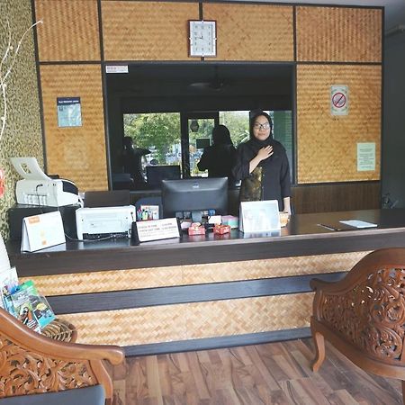 1 Baron Motel กัวห์ ภายนอก รูปภาพ