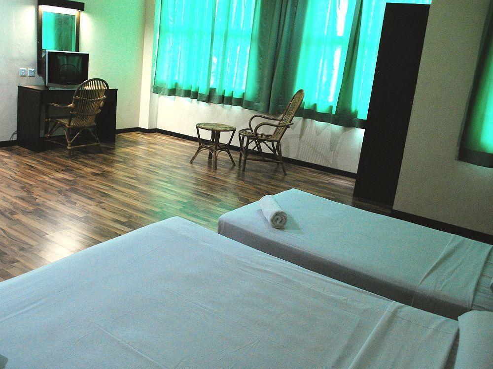 1 Baron Motel กัวห์ ภายนอก รูปภาพ